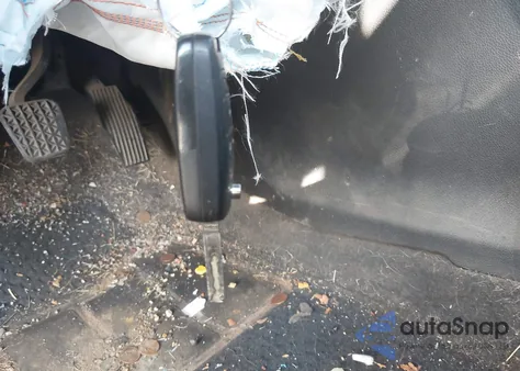 2014 Chevrolet Cruze Ls Manual z USA, uszkodzony, nr VIN 1G1PB5SH5E7370523